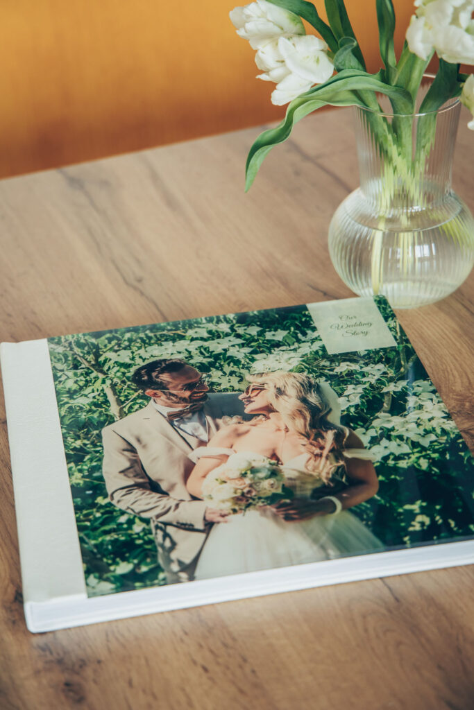 Hochzeitsalbum Hochzeitsalbum-Hochzeitsfotografie-Fotoalbum-Hochzeitsfotografin-Julia-Pevchina-ausgedruckte-Fotos