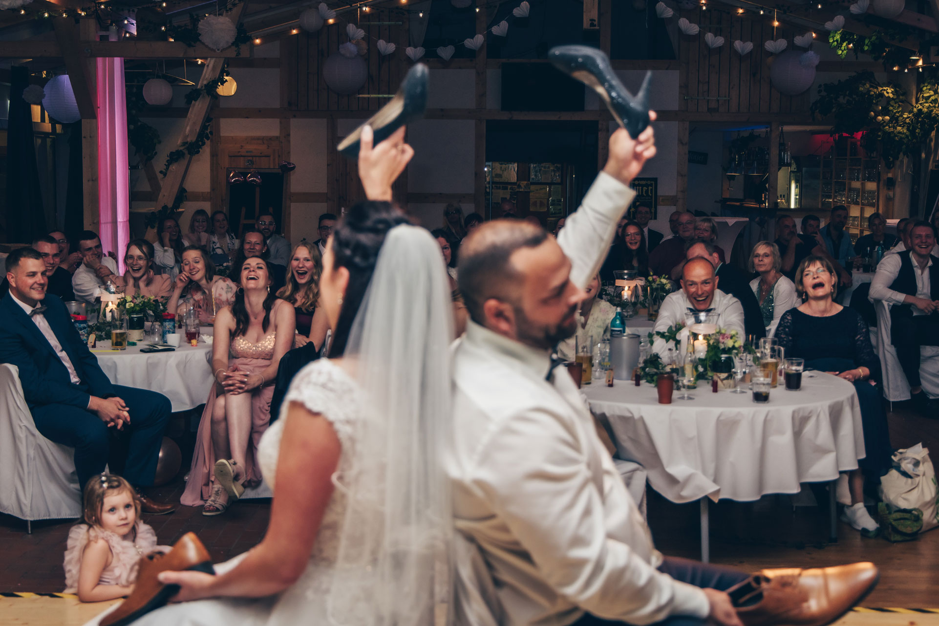 Beste Hochzeitslocation in Leipzig Bienenfarm Kern Hochzeitsfeier im Sommer