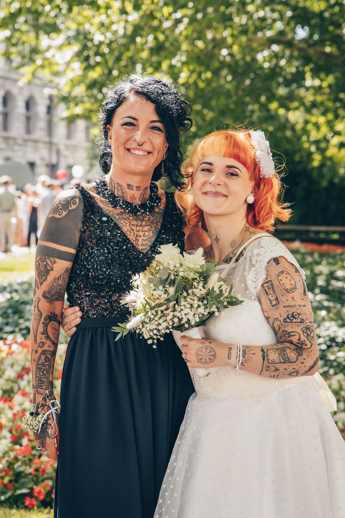 standesamtliche Trauung standesamt leipzig Hochzeitsfotograf Leipzig urbane Hochzeit im Sommer