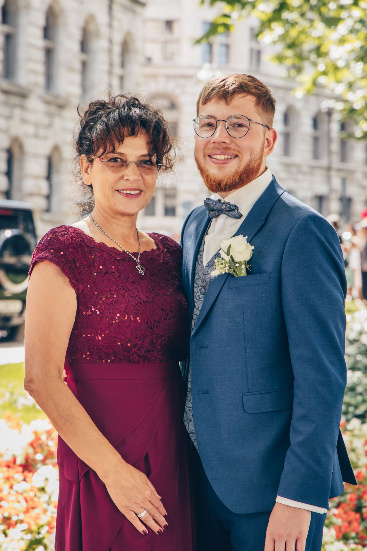 standesamtliche Trauung standesamt leipzig Hochzeitsfotograf Leipzig urbane Hochzeit im Sommer