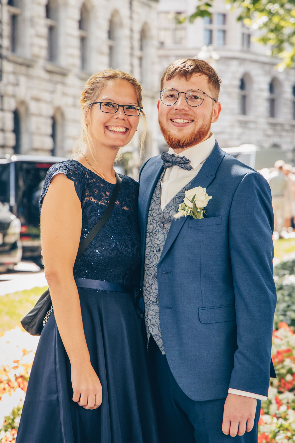standesamtliche Trauung standesamt leipzig Hochzeitsfotograf Leipzig urbane Hochzeit im Sommer