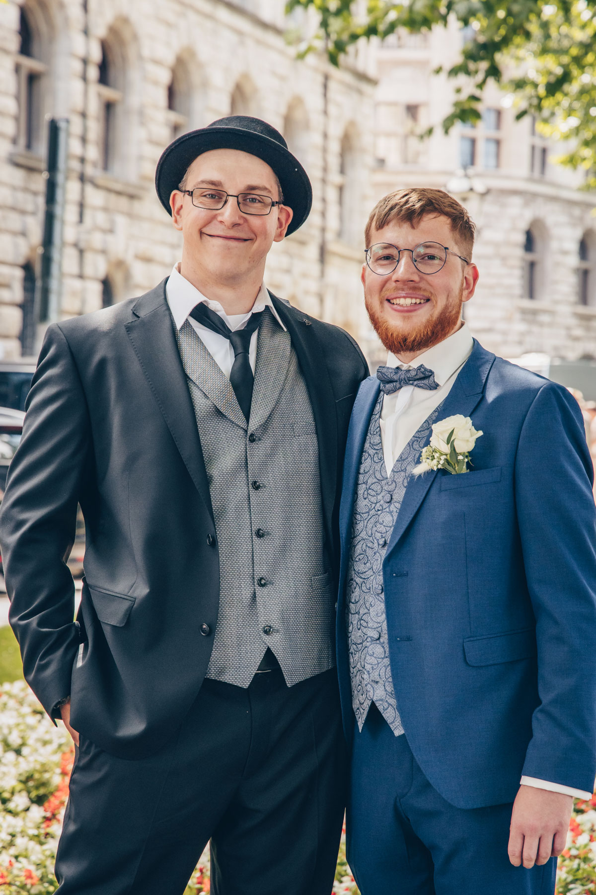 standesamtliche Trauung standesamt leipzig Hochzeitsfotograf Leipzig urbane Hochzeit im Sommer