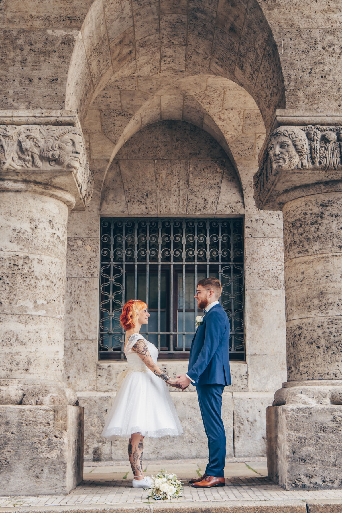 standesamtliche Trauung standesamt leipzig Hochzeitsfotograf Leipzig urbane Hochzeit im Sommer