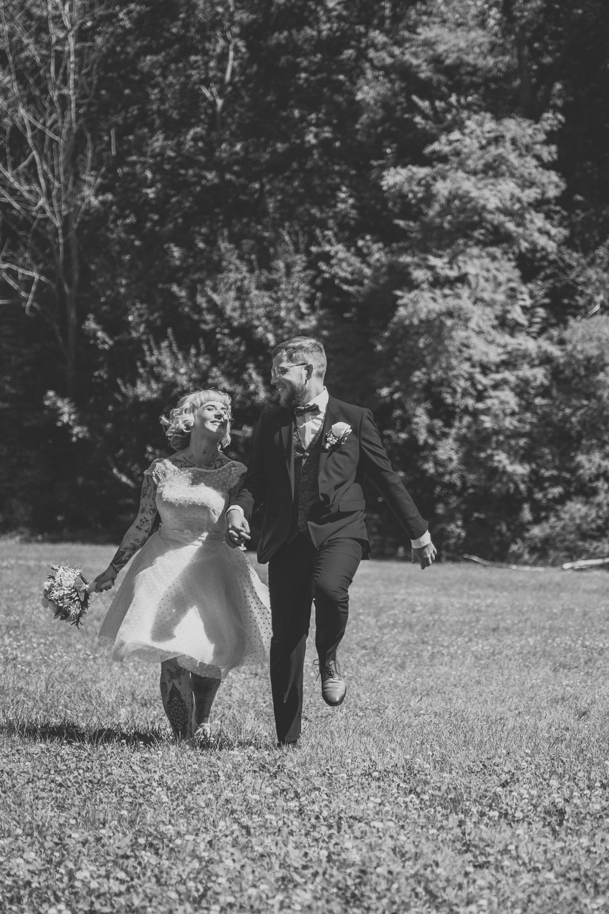 standesamtliche Trauung standesamt leipzig Hochzeitsfotograf Leipzig urbane Hochzeit im Sommer