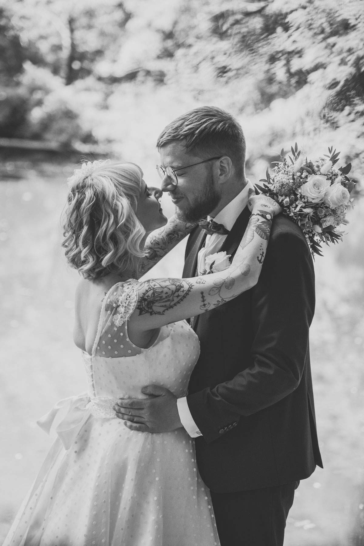 standesamtliche Trauung standesamt leipzig Hochzeitsfotograf Leipzig urbane Hochzeit im Sommer