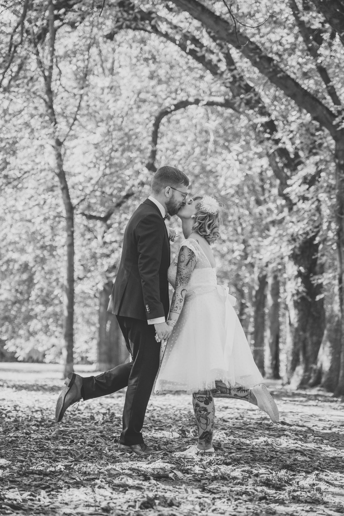 standesamtliche Trauung standesamt leipzig Hochzeitsfotograf Leipzig urbane Hochzeit im Sommer