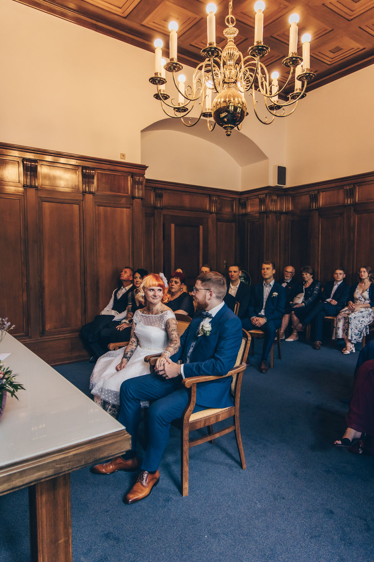 standesamtliche Trauung standesamt leipzig Hochzeitsfotograf Leipzig urbane Hochzeit im Sommer