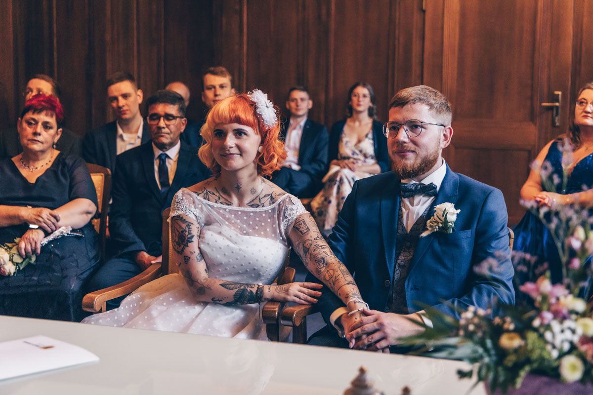 standesamtliche Trauung standesamt leipzig Hochzeitsfotograf Leipzig urbane Hochzeit im Sommer