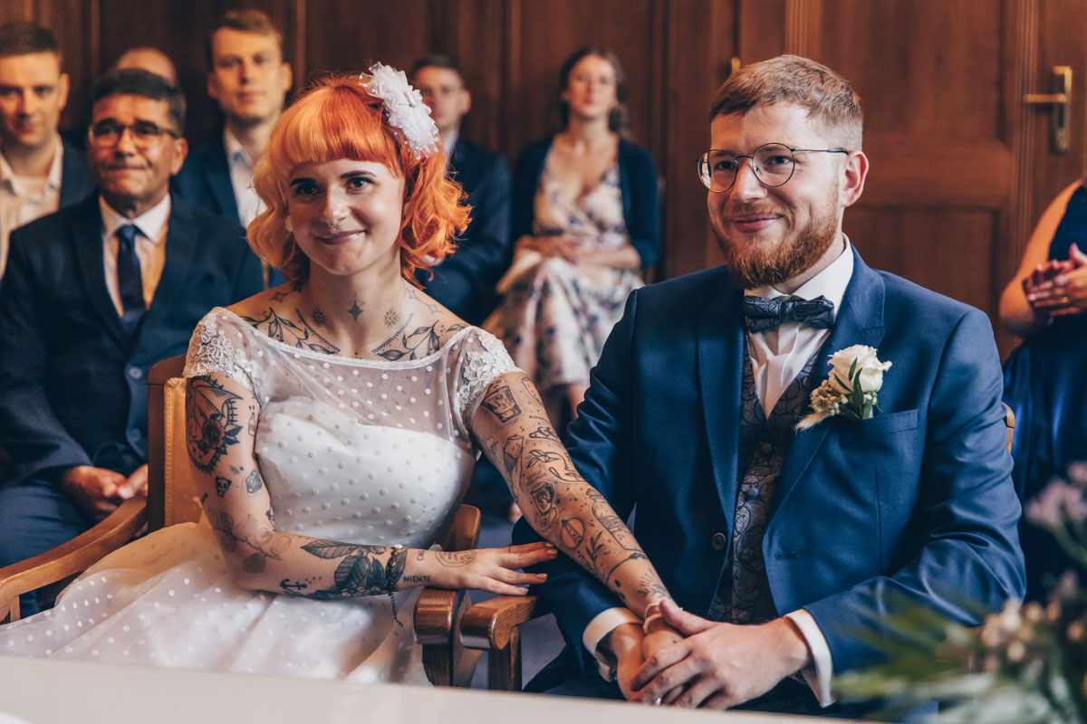 standesamtliche Trauung standesamt leipzig Hochzeitsfotograf Leipzig urbane Hochzeit im Sommer