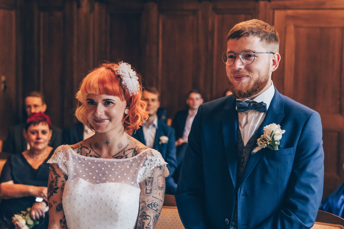 standesamtliche Trauung standesamt leipzig Hochzeitsfotograf Leipzig urbane Hochzeit im Sommer