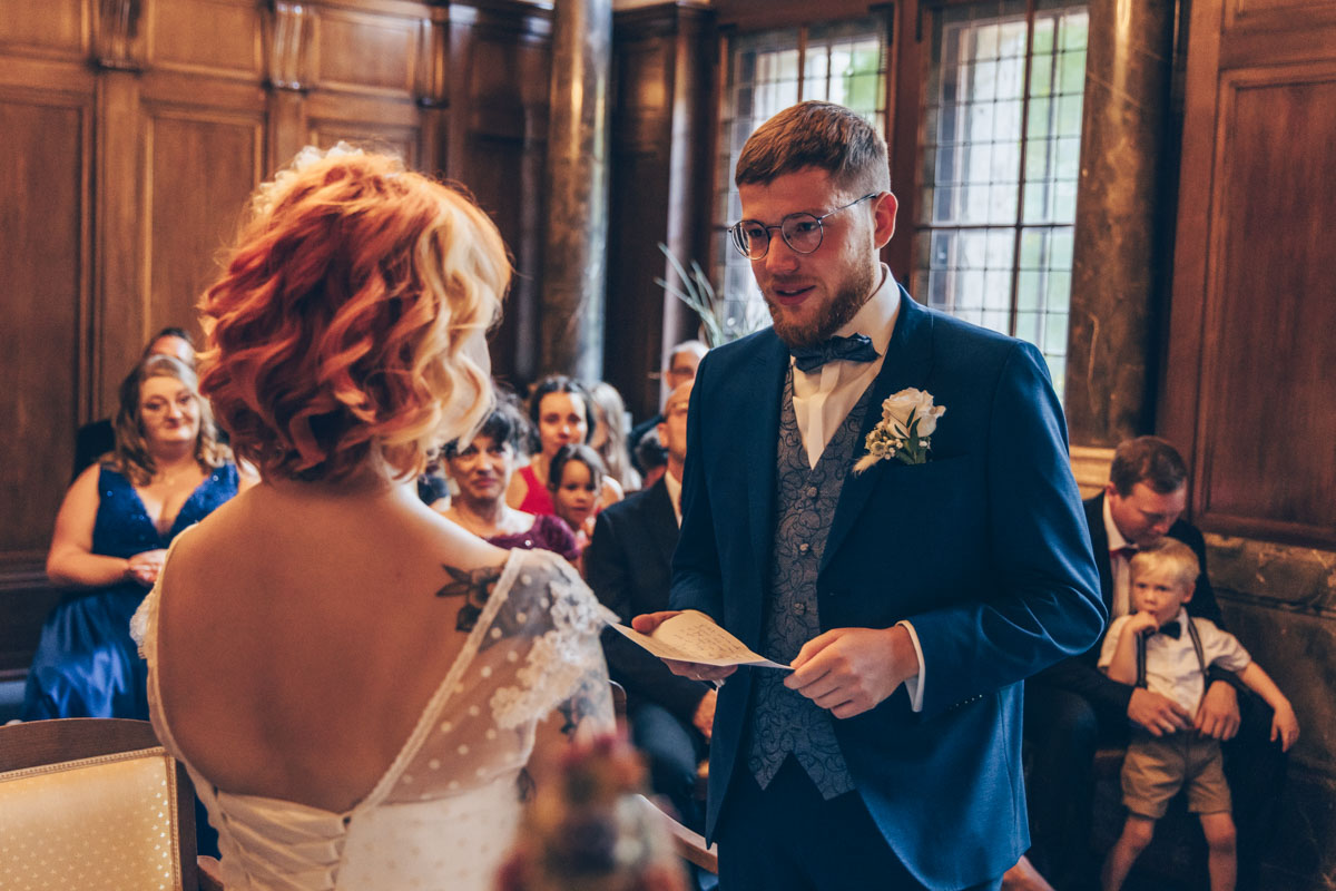 standesamtliche Trauung standesamt leipzig Hochzeitsfotograf Leipzig urbane Hochzeit im Sommer